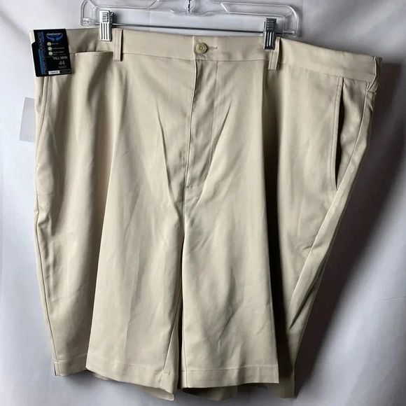 NWT ROUNDTREE & YORKE CORE COMFORT FLAT FRONT SHORTS MENS SIZE 44TALL TAN - Picture 3 of 10